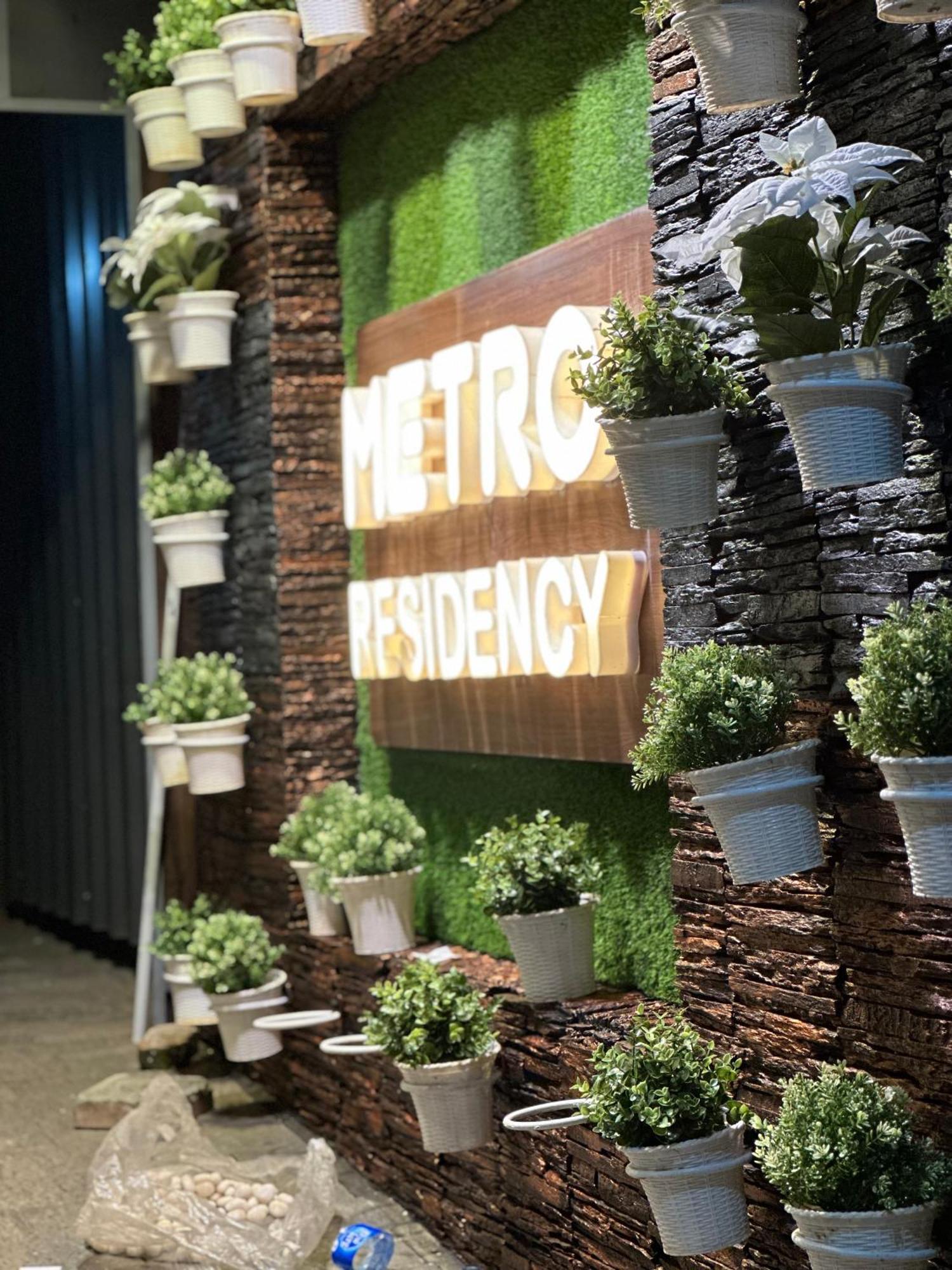 Hotel Metro Residency Kochi Exterior foto