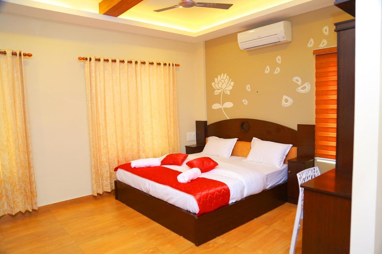 Hotel Metro Residency Kochi Exterior foto